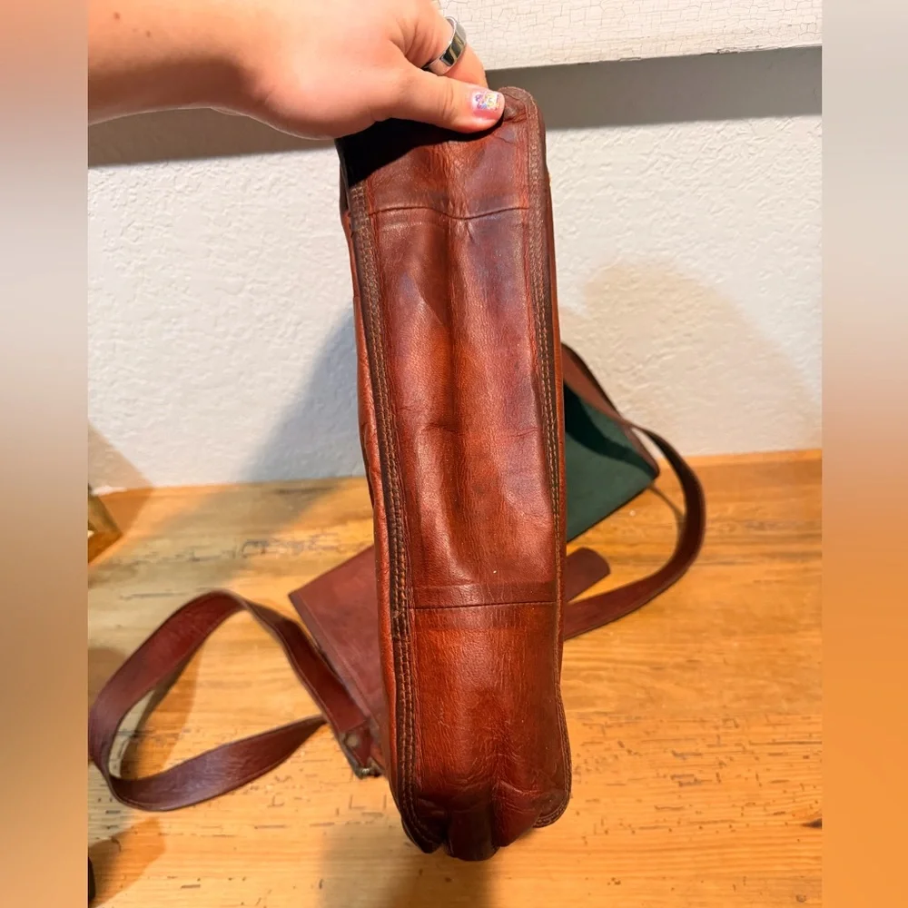VTG 60s 70s 100% Brown Leather Men’s Messenger Bag